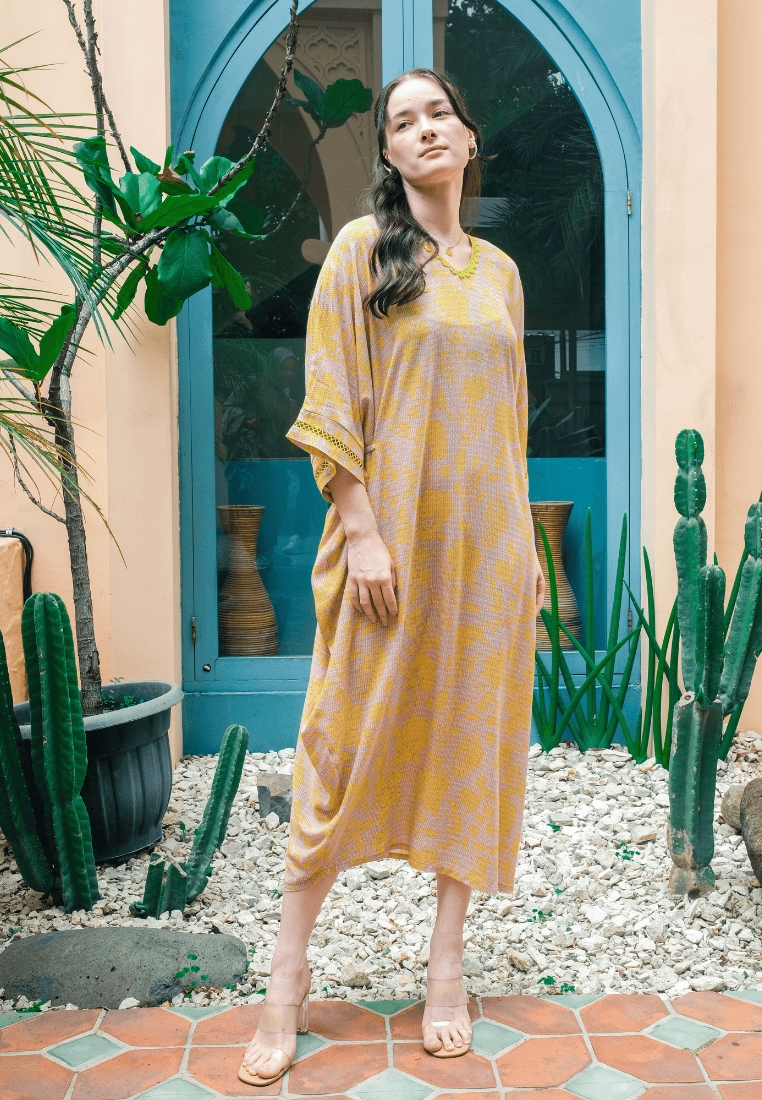 Urban Exchange Farida Kaftan Brown Mustard - Gamis Kaftan Lengan 3/4 Warna Brown Mustard
