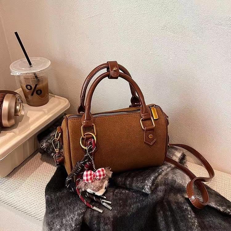 Vedlyn Annora Tas Selempang dan handbag Wanita model terbaru - Brown