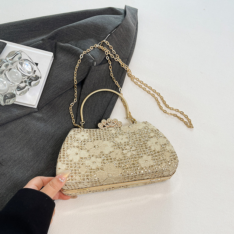 Vedlyn Levina Tas Pesta Clutch Brokat Mewah Wanita – Gold