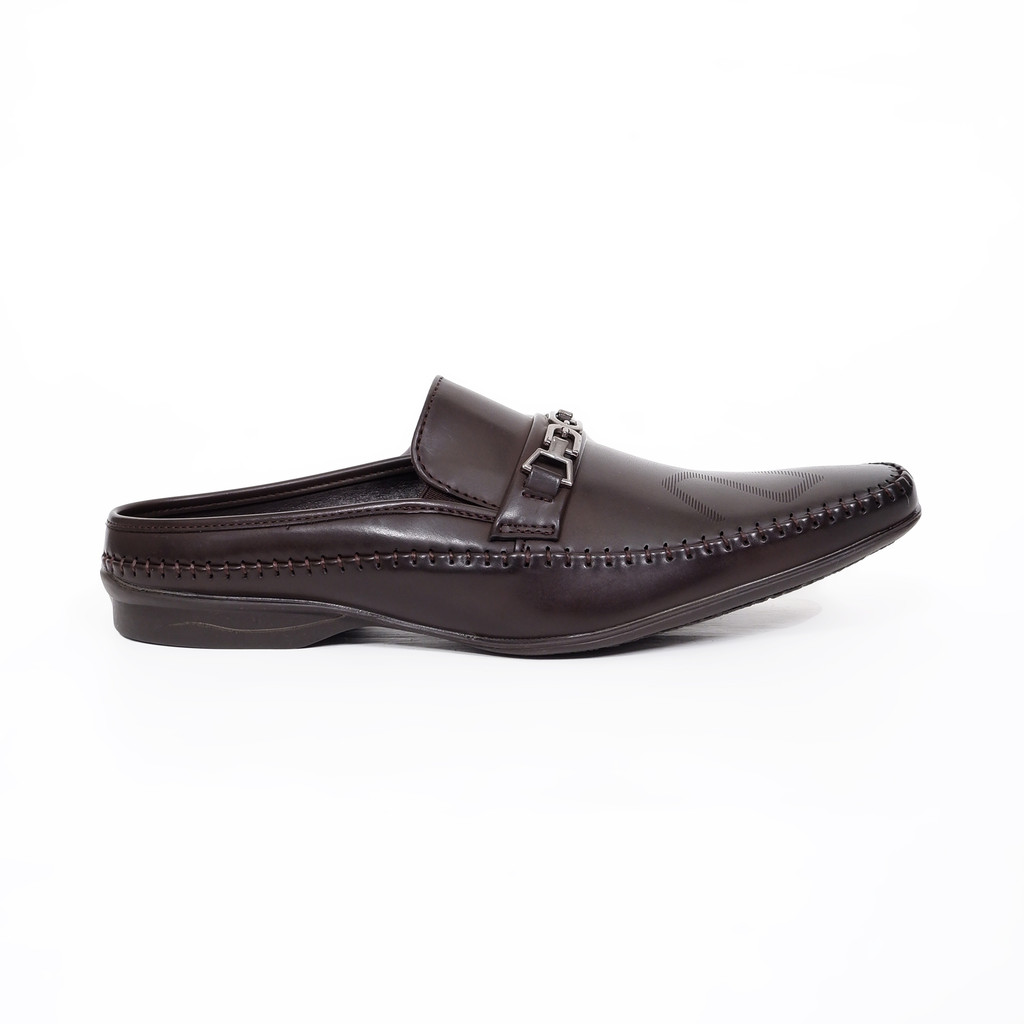 Watchout Sandal Pria Bustong - WY400390322