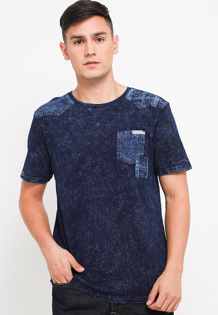 X-EIGHT Uwais T-Shirts