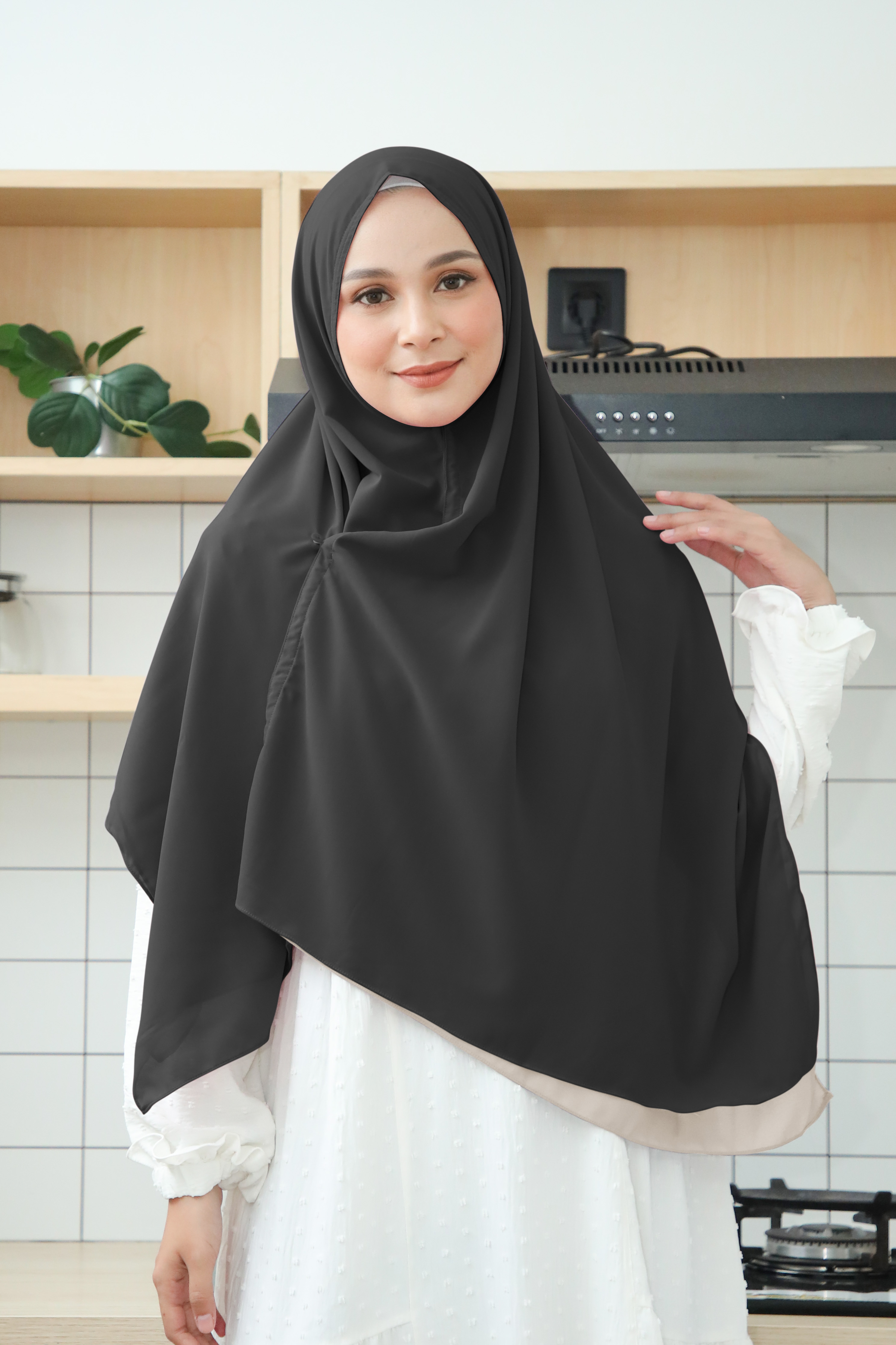 Zelena - Amina Khimar Instan Two Tone | Jilbab Instan 2 Layer - Oreo