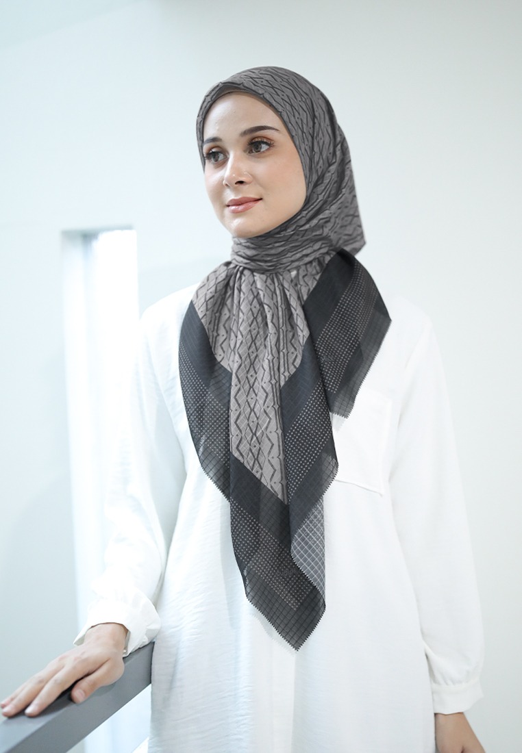 Zelena - Hijab Kayra Segiempat Motif | Hijab Scraf Motif Lasercut