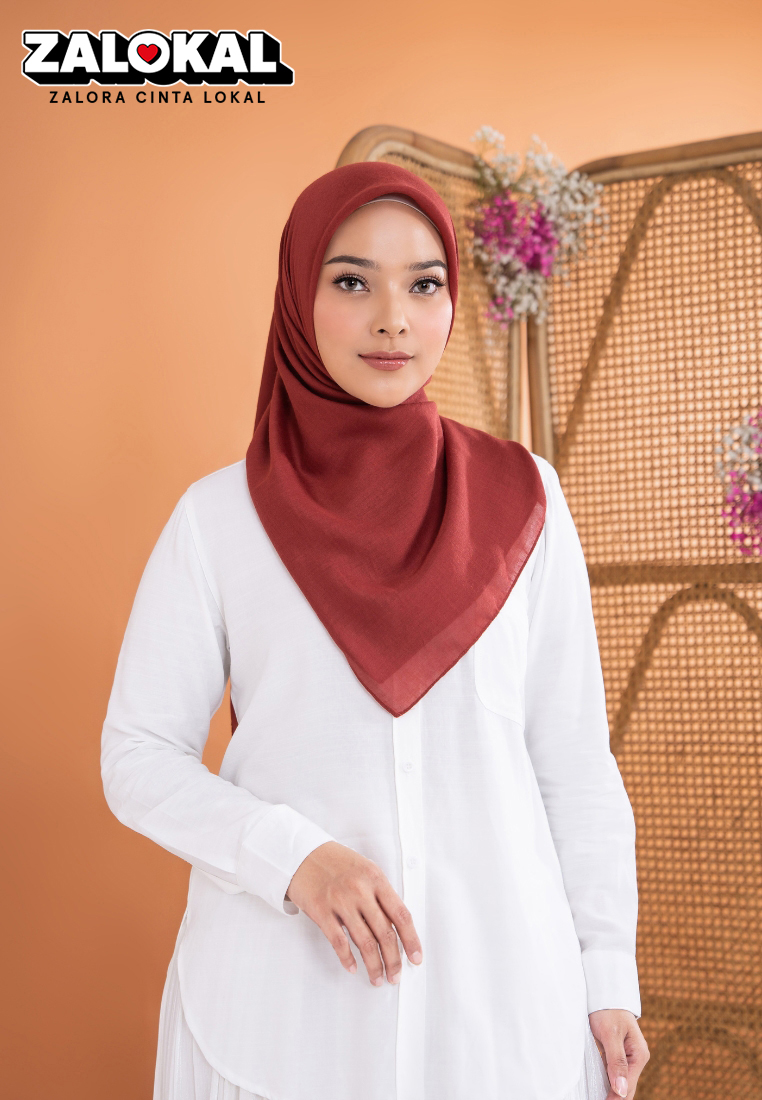 ZM Zaskia Mecca - Sadi Burn Hijab Kerudung Segi Empat