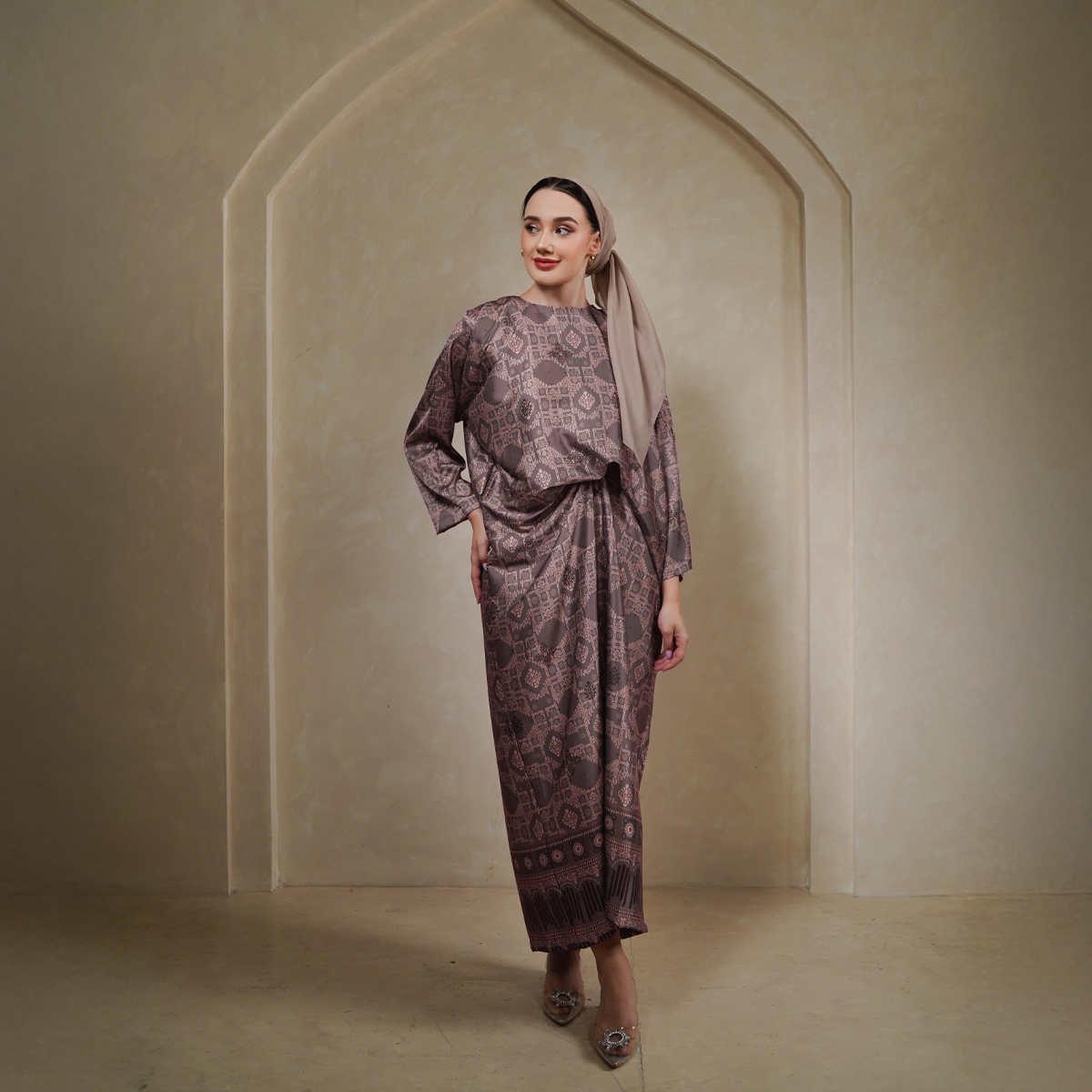 ZM Zaskia Mecca - Lavika Dove Gamis  - Teman Serumpun - Edisi Laos